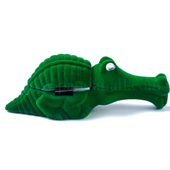 Vintage velvet alligator with gold tone alligator with rhinestone eye - Picture 1 of 9